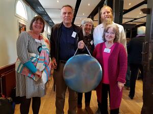 Bild vergrößern: Kick-off-Gong-Gruppe