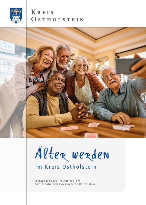 Titel Broschüre Wegweiser für Senioren im Kreis Ostholstein
