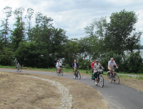 Bild vergrößern: Radweg Bosau