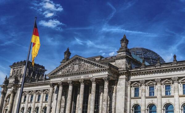 Bild vergrößern: Bundestag - Reichstag in Berlin