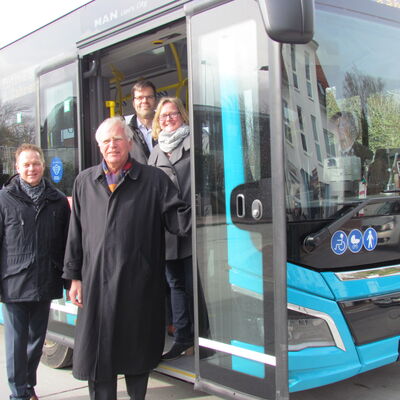 Bild vergrößern: Busverkehr im Stundentakt - Kreis Ostholstein und Stadt Eutin bauen Nahverkehr in und um Eutin aus