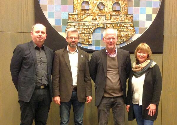 Bild vergrößern: v.l.: Joachim Siebrecht, Hauke Drews, Dr. Walter Hemmerling, Sandra Redmann