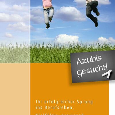 Titel Flyer Ausbildung beim Kreis Ostholstein