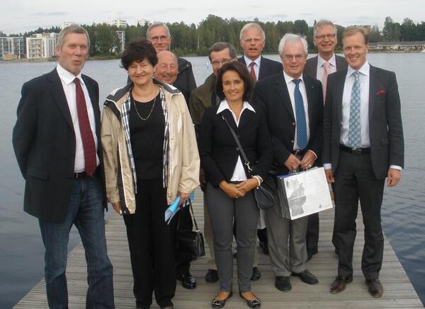 Stadtdirektor Mikkeli Kimmo Mikander (1. v.r.), Kreispräsident Wegener (3. v. r.), Landrat Sager (4. v. r.)