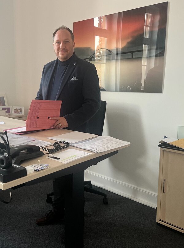 Bild vergrößern: Landrat Timo Gaarz